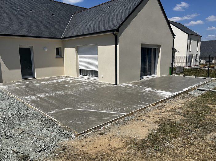 Dalle-béton-terrasse-Fay-de-Bretagne
